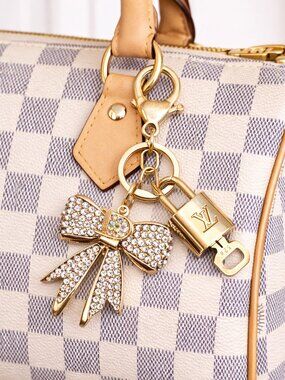 LV Gold Padlock & Key 🔒 Authentic Louis Vuitton Bag Unbranded Ribbon Charm